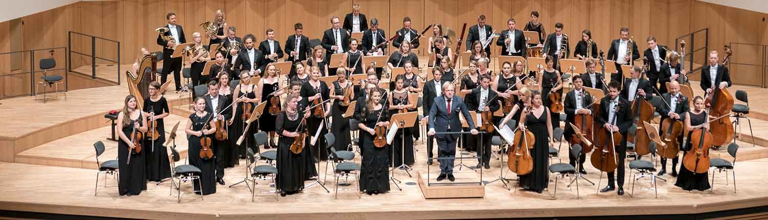 Polish Art Philharmonic Sinfonieorchester